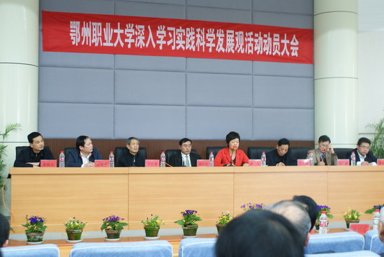 点击在新窗口中打开图片